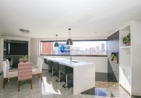 Foto 1 de Apartamento com 4 Quartos à venda, 261m² em Batel, Curitiba