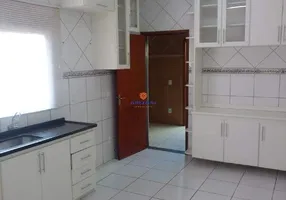 Foto 1 de Casa de Condomínio com 4 Quartos à venda, 330m² em Jardim Marabá, Bauru