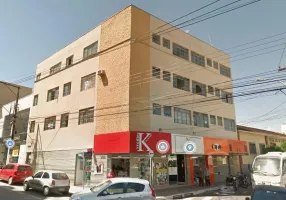 Foto 1 de Kitnet com 1 Quarto para alugar, 40m² em Centro, Pouso Alegre