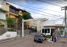 Foto 1 de Casa de Condomínio com 4 Quartos à venda, 309m² em Teresópolis, Porto Alegre
