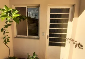 Foto 1 de Casa de Condomínio com 2 Quartos à venda, 52m² em Campo Alegre, Nova Iguaçu