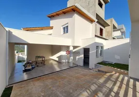 Foto 1 de Casa com 3 Quartos à venda, 142m² em Guaturinho, Cajamar
