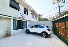 Foto 1 de Sobrado com 3 Quartos à venda, 169m² em Boqueirão, Santos