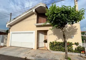 Foto 1 de Casa com 3 Quartos à venda, 240m² em Residencial Jardim do Trevo, Birigui