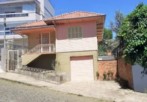 Foto 1 de Casa com 4 Quartos à venda, 146m² em Cinquentenário, Caxias do Sul