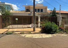 Foto 1 de Casa com 4 Quartos para alugar, 280m² em Werner Plaas, Americana