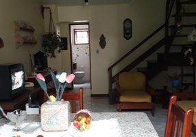 Foto 1 de Apartamento com 2 Quartos para alugar, 70m² em Jardim Flamboyant, Cabo Frio