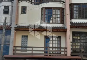 Foto 1 de Casa com 3 Quartos à venda, 180m² em Vinhedos II, Caxias do Sul