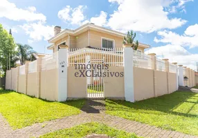 Foto 1 de Casa com 4 Quartos para venda ou aluguel, 333m² em Pineville, Pinhais