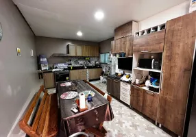 Foto 1 de Casa com 2 Quartos à venda, 85m² em Flores, Manaus