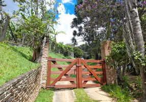 Foto 1 de Fazenda/Sítio com 2 Quartos à venda, 220m² em Pau de Saia, São José dos Campos