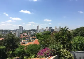 Foto 1 de Casa com 4 Quartos à venda, 306m² em Butantã, São Paulo