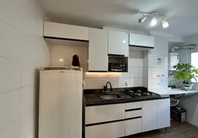 Foto 1 de Apartamento com 2 Quartos para alugar, 43m² em Piqueri, São Paulo