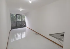 Foto 1 de Prédio Comercial para alugar, 27m² em São Cristóvão, Rio de Janeiro
