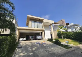 Foto 1 de Casa de Condomínio com 4 Quartos à venda, 300m² em Jardins Madri, Goiânia