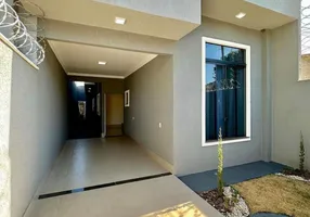 Foto 1 de Casa com 3 Quartos à venda, 180m² em Santa Mônica, Feira de Santana