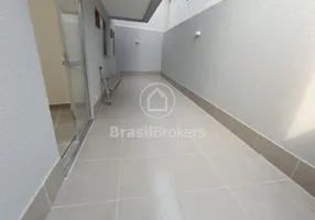 Foto 1 de Sobrado com 2 Quartos à venda, 67m² em Bento Ribeiro, Rio de Janeiro