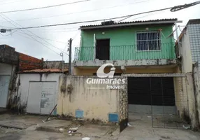 Foto 1 de Casa com 3 Quartos à venda, 190m² em Vila União, Fortaleza