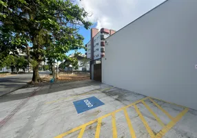 Foto 1 de Sala Comercial para alugar, 33m² em América, Joinville