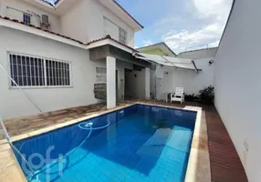 Foto 1 de Casa com 4 Quartos à venda, 210m² em Campo Belo, São Paulo