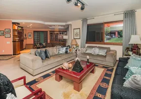 Foto 1 de Casa de Condomínio com 4 Quartos à venda, 486m² em Cavalhada, Porto Alegre