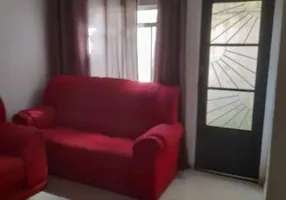 Foto 1 de Casa com 2 Quartos à venda, 36m² em São Pedro, Juiz de Fora