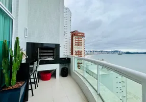 Foto 1 de Apartamento com 3 Quartos para alugar, 256m² em Centro, Balneário Camboriú