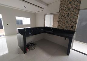 Casas à Venda em New Golden Ville, Uberlândia - MG - MGF Imóveis