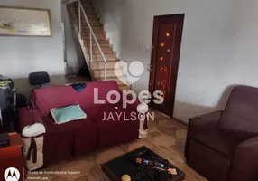 Foto 1 de Casa com 2 Quartos à venda, 61m² em Braz de Pina, Rio de Janeiro