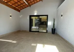 Foto 1 de Casa com 3 Quartos à venda, 110m² em Vila Tupi, Praia Grande
