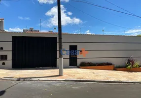 Foto 1 de Casa com 3 Quartos para venda ou aluguel, 202m² em Jardim Vista Alegre, Paulínia