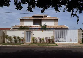 Foto 1 de Casa de Condomínio com 4 Quartos à venda, 456m² em Loteamento Caminhos de Sao Conrado Sousas, Campinas