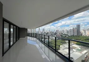 Foto 1 de Apartamento com 4 Quartos à venda, 255m² em Setor Bueno, Goiânia