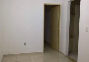 Foto 1 de Apartamento com 2 Quartos à venda, 48m² em Grajaú, São Paulo