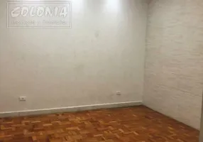 Foto 1 de Casa com 3 Quartos para alugar, 60m² em Vila Assuncao, Santo André