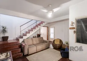 Foto 1 de Casa com 4 Quartos à venda, 311m² em Santa Rosa de Lima, Porto Alegre