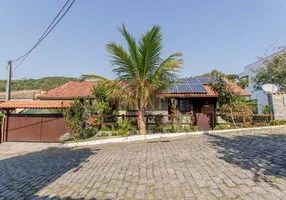 Foto 1 de Casa de Condomínio com 3 Quartos à venda, 200m² em Pendotiba, Niterói