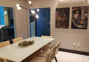 Foto 1 de Casa com 4 Quartos à venda, 290m² em Interlagos, Vila Velha