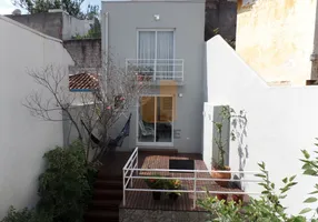 Foto 1 de Sobrado com 3 Quartos à venda, 316m² em Vila Madalena, São Paulo