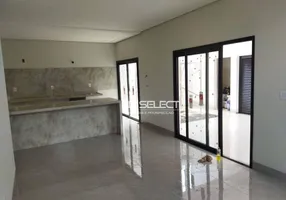 Foto 1 de Casa com 3 Quartos à venda, 146m² em Alto Umuarama, Uberlândia