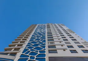 Foto 1 de Apartamento com 3 Quartos à venda, 122m² em Centro, Balneário Camboriú