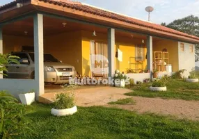 Foto 1 de Fazenda/Sítio com 3 Quartos à venda, 11400m² em Centro, Quitandinha