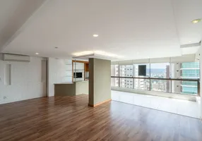 Foto 1 de Apartamento com 3 Quartos para alugar, 170m² em Bela Vista, Porto Alegre