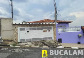 Foto 1 de Casa com 3 Quartos à venda, 130m² em Jardim das Palmeiras, Itapecerica da Serra