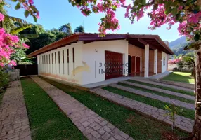 Foto 1 de Casa com 3 Quartos à venda, 280m² em Perequê-Mirim, Ubatuba