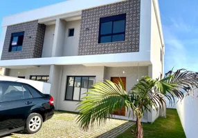 Foto 1 de Sobrado com 3 Quartos à venda, 130m² em Cachoeira do Bom Jesus, Florianópolis