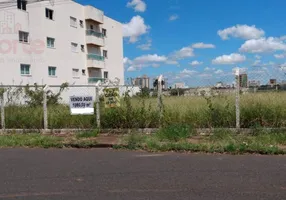 Foto 1 de Lote/Terreno à venda, 1080m² em Santa Mônica, Uberlândia