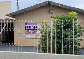 Foto 1 de Casa com 4 Quartos para alugar, 100m² em Coophema, Cuiabá