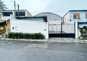 Foto 1 de Galpão/Depósito/Armazém para venda ou aluguel, 300m² em Essolândia, Nova Iguaçu