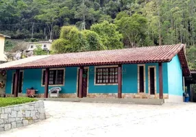 Foto 1 de Casa com 3 Quartos à venda, 120m² em Pessegueiros, Teresópolis